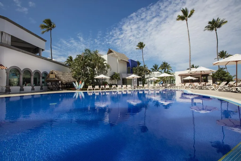 Crown Paradise Club All Inclusive Puerto Vallarta Resort