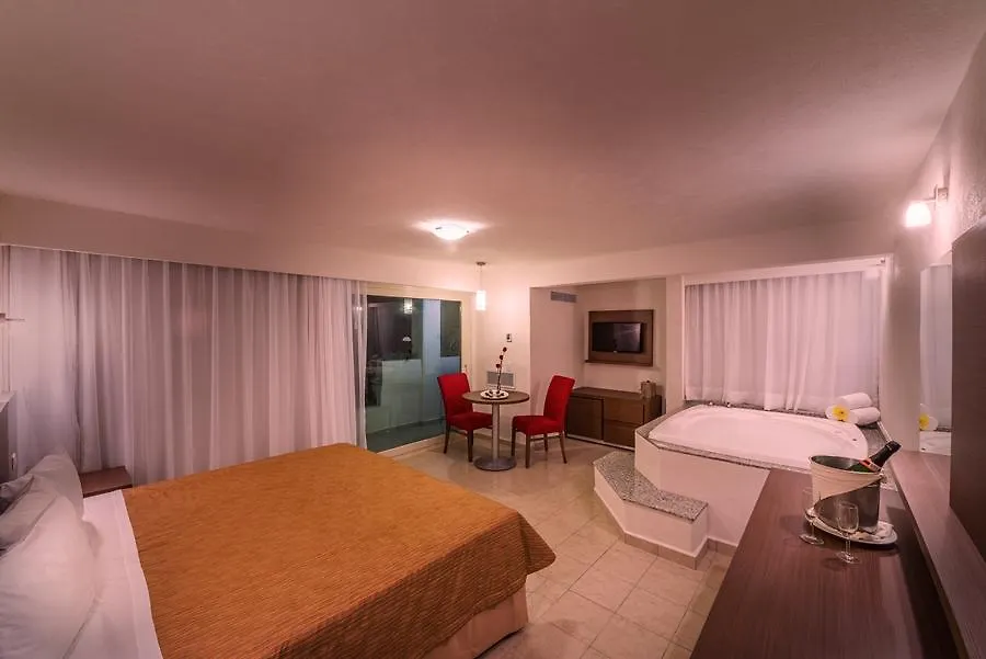 Crown Paradise Club All Inclusive Puerto Vallarta