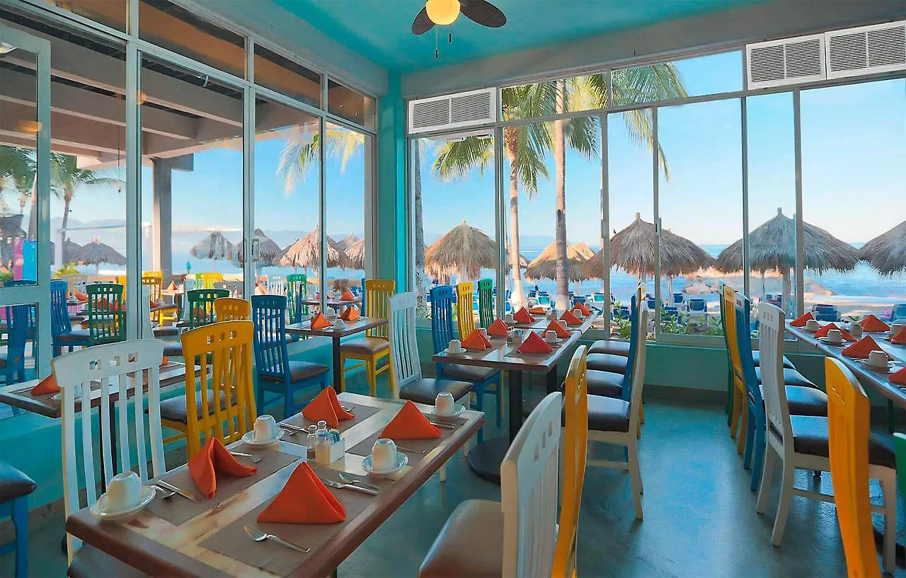 Crown Paradise Club All Inclusive Puerto Vallarta