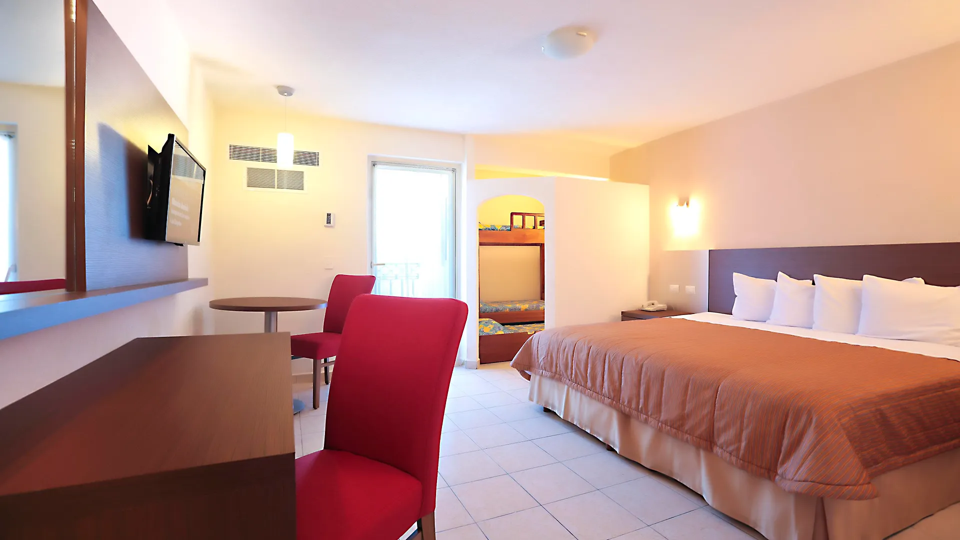 Crown Paradise Club All Inclusive Puerto Vallarta 4*,