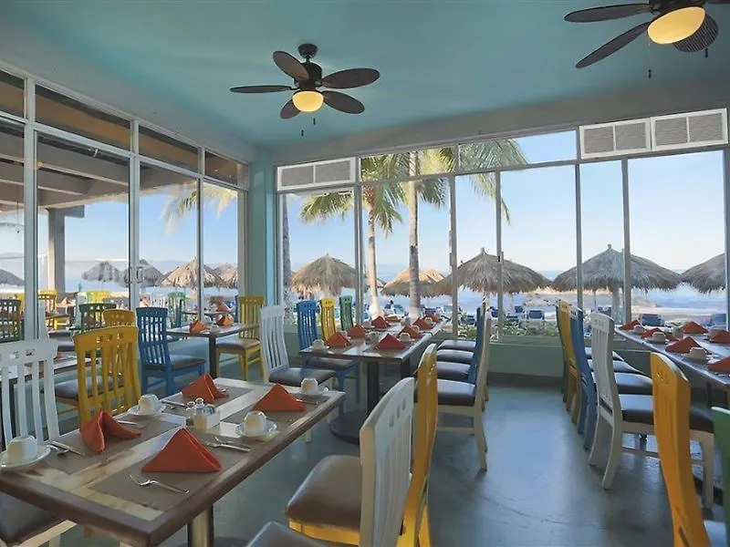 Crown Paradise Club All Inclusive Puerto Vallarta 4*,